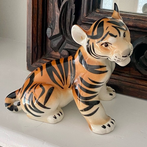 VINTAGE Russian/Soviet porcelain Lomonosov Tiger - Picture 2 of 8